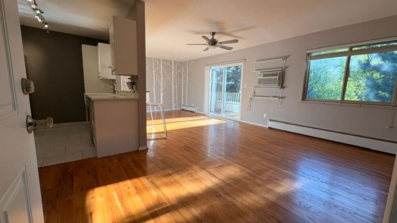 1895 Alpine Ave #37J