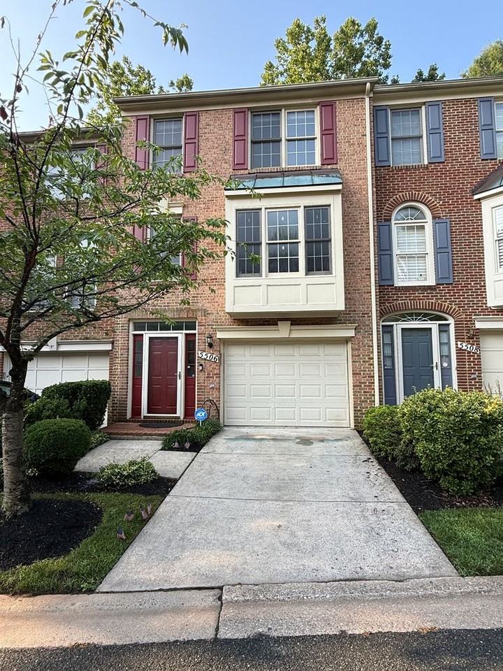 5506 Whitley Park Ter
