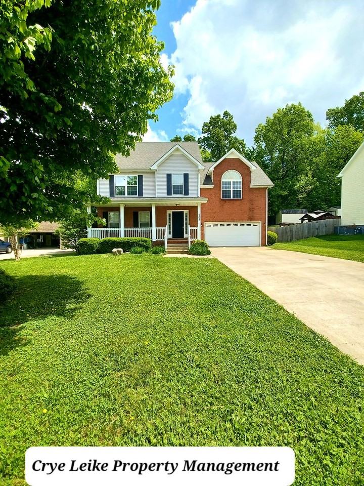 668 Winding Bluff Way - Photo 2 of 19