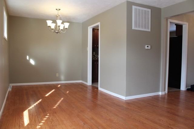1101 Vail Cir - Photo 7 of 35