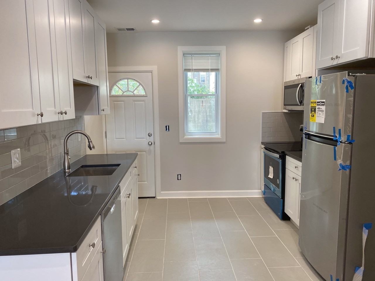 618 Cross St - Photo 6 of 19