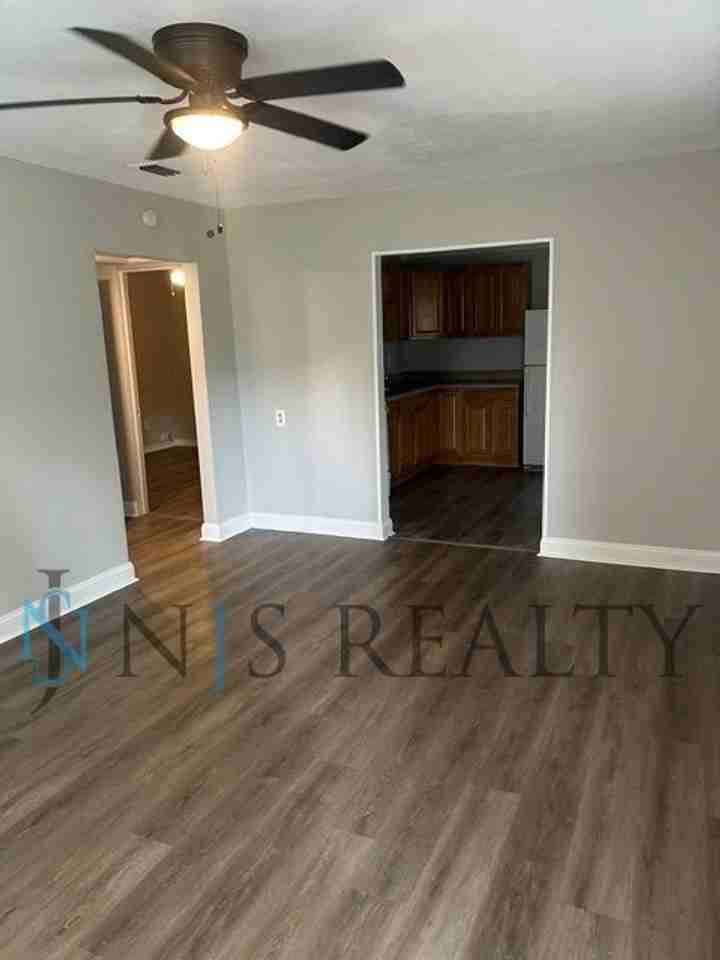 7029 Berry Ave - Photo 6 of 20