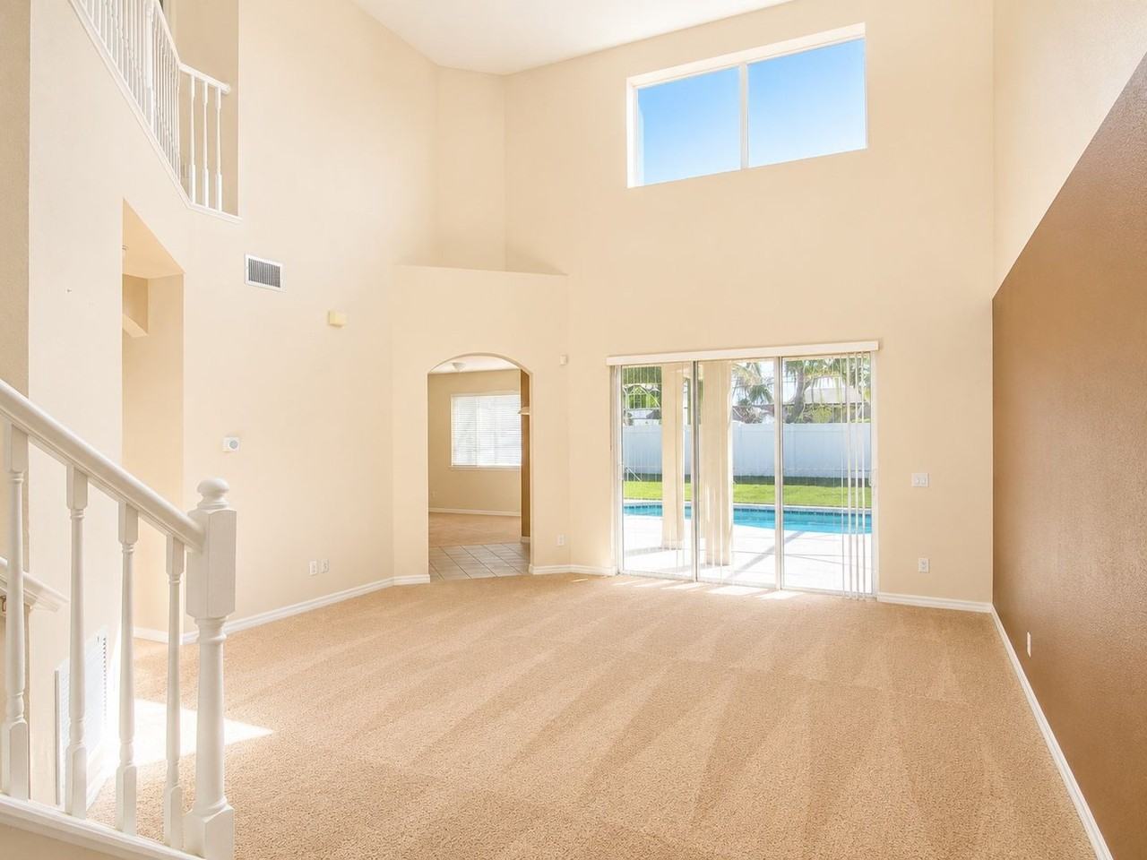 1460 Equinox Cir - Photo 2 of 18