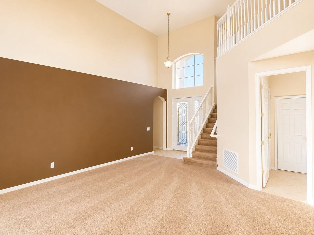 1460 Equinox Cir - Photo 3 of 18