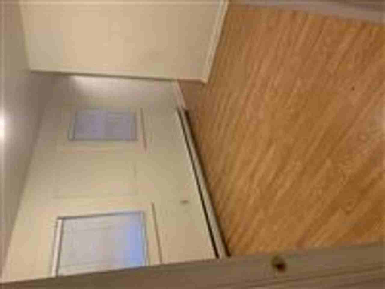1417 S Walnut St - Photo 4 of 18