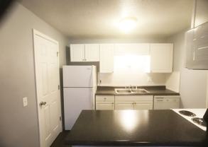 1124 University Dr - Photo 1 of 1