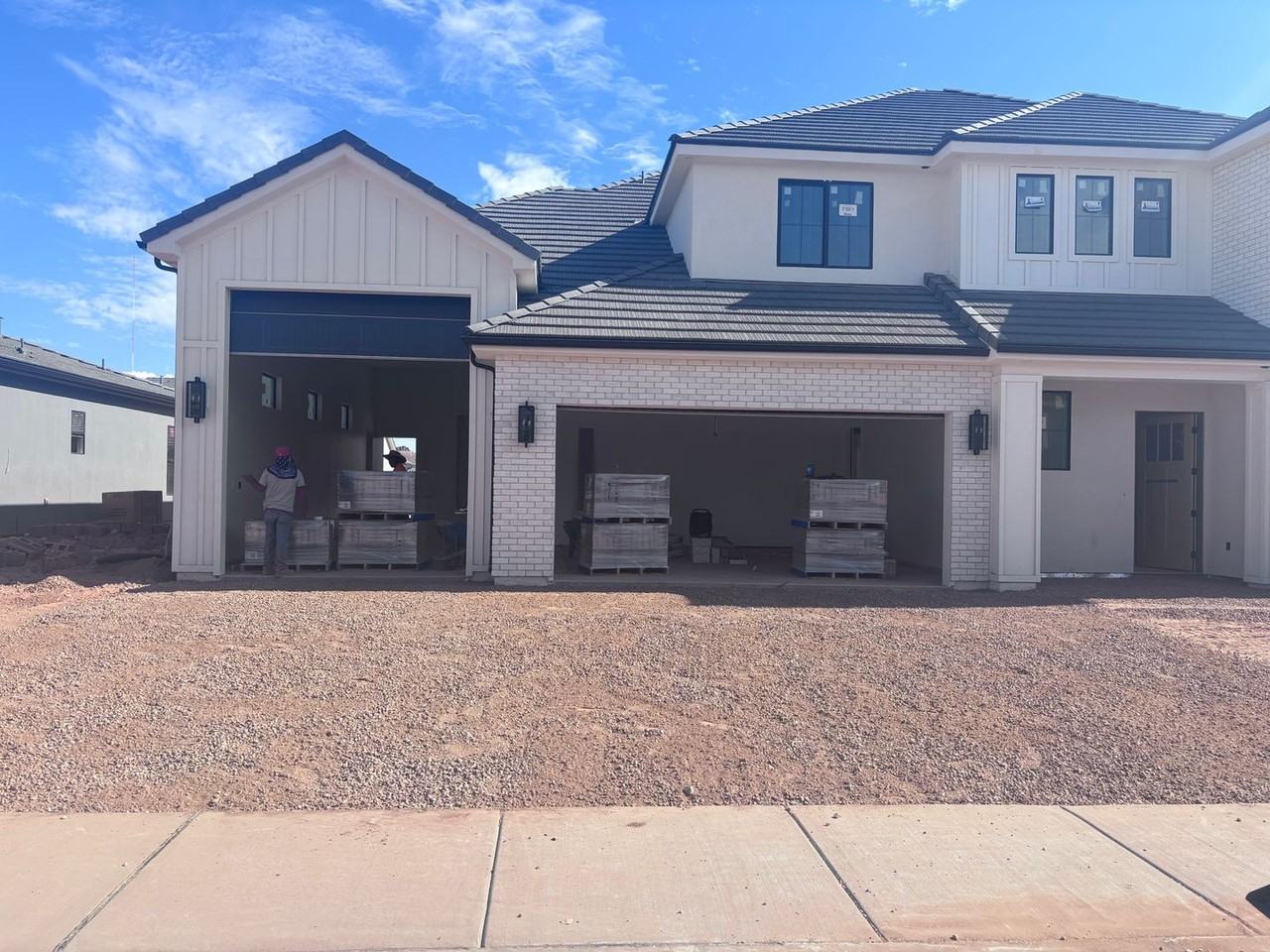 3060 E 2170 S - Photo 3 of 23