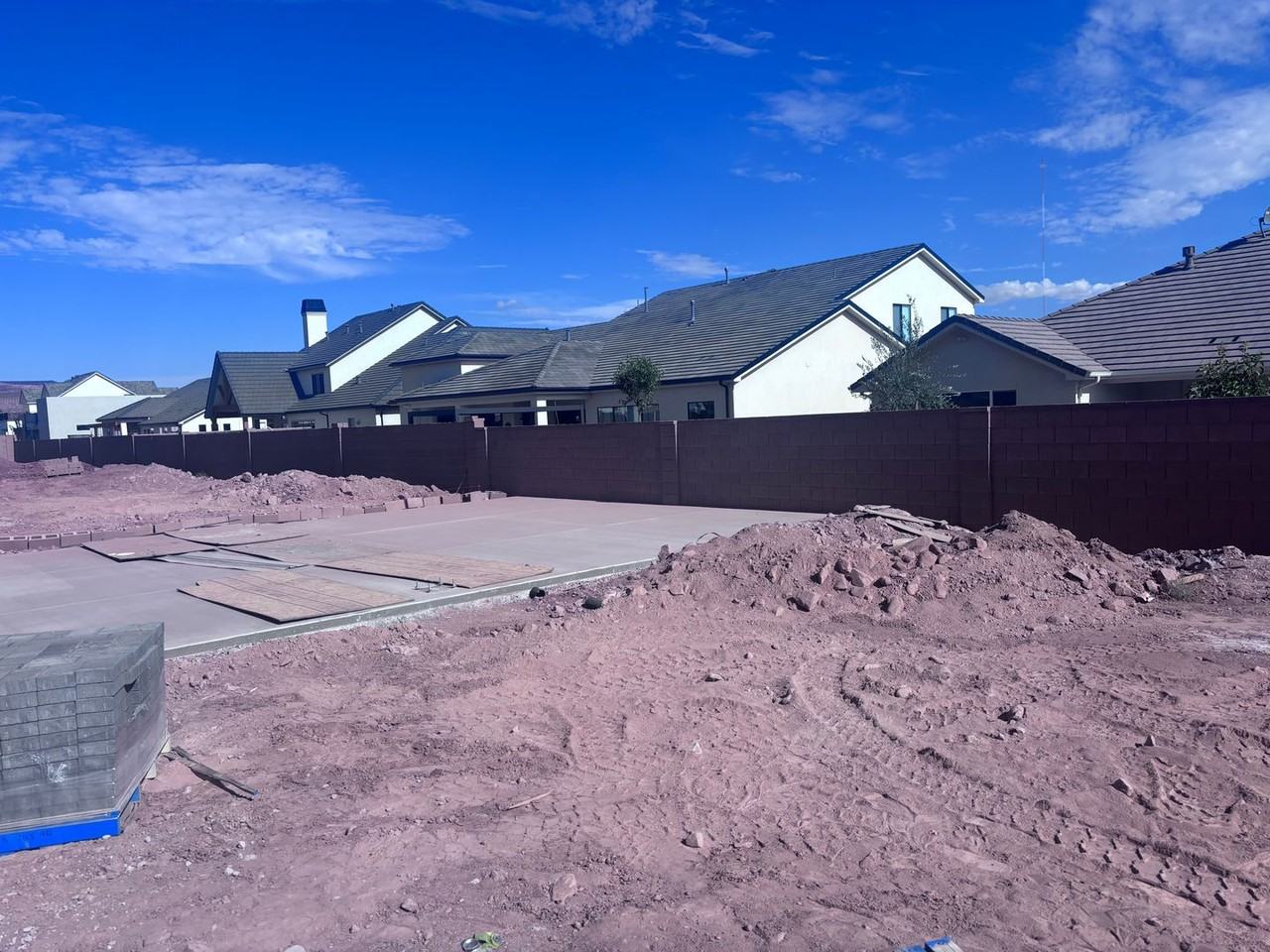 3060 E 2170 S - Photo 4 of 23