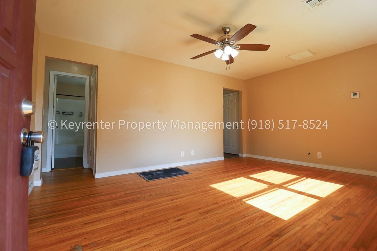 4540 S 30th West Ave - Photo 7 of 19