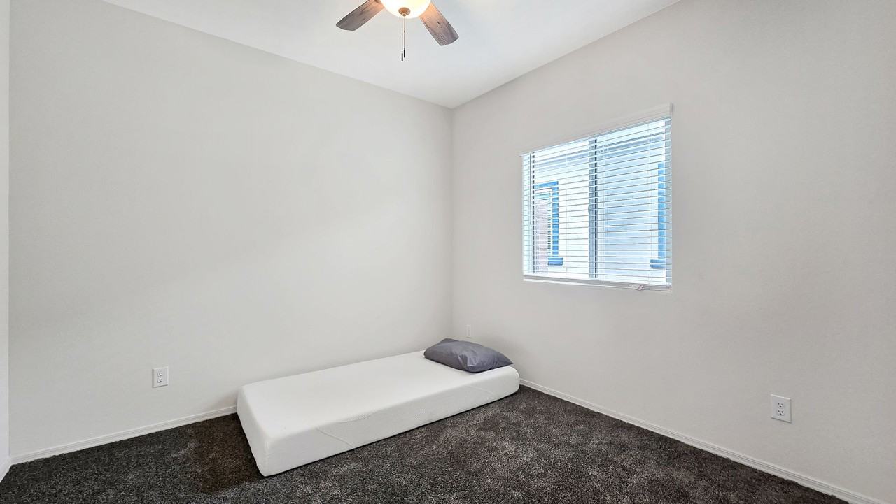 5074 S 251st Dr - Photo 7 of 26
