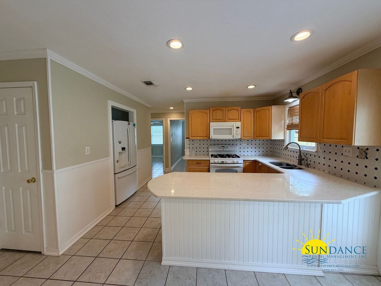 48 Poulton Dr Nw - Photo 6 of 30