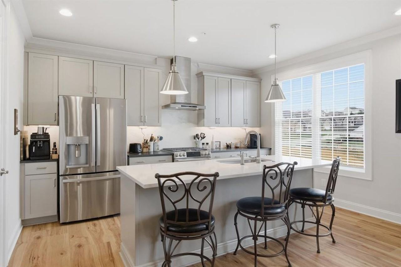 426 Midtown Way - Photo 4 of 17