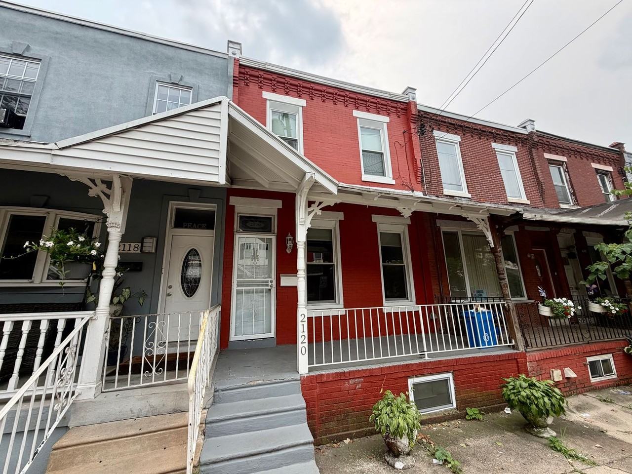 2120 Wharton St - Photo 2 of 23