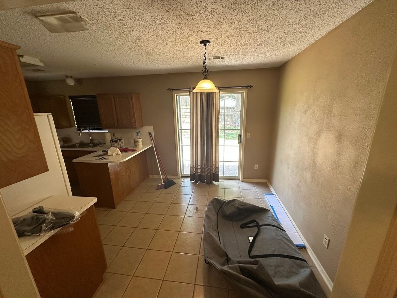 950 Penny Ln - Photo 3 of 17