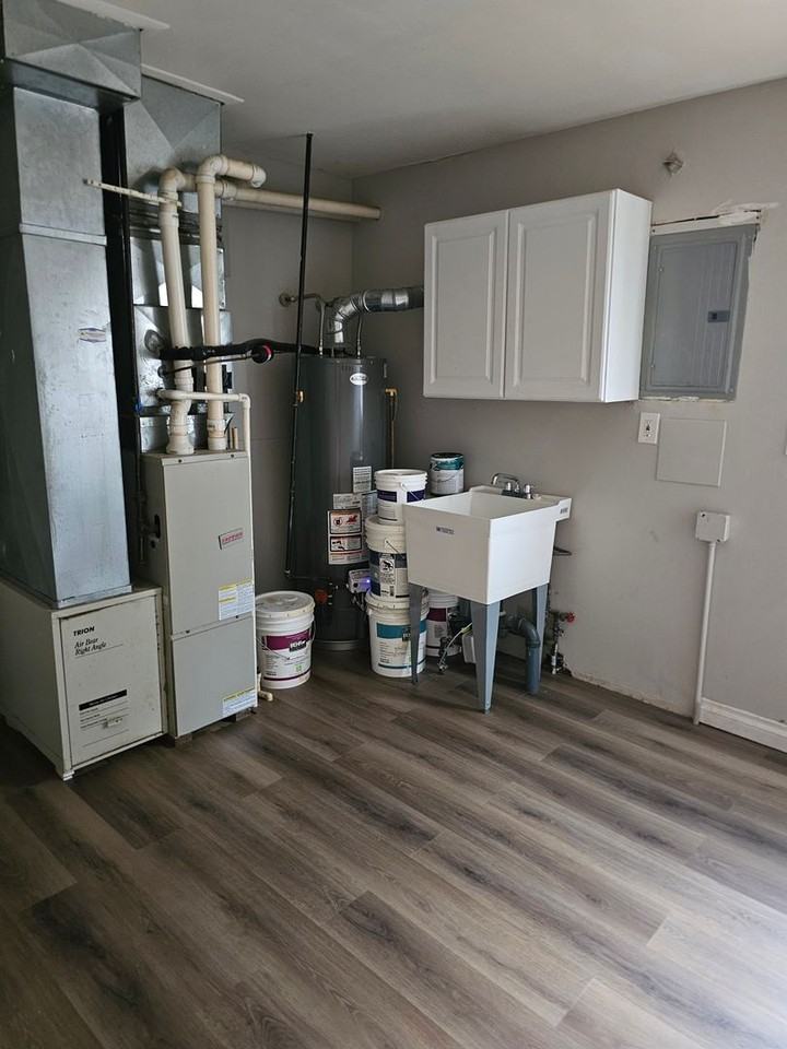 26311 Lorenz St - Photo 5 of 10