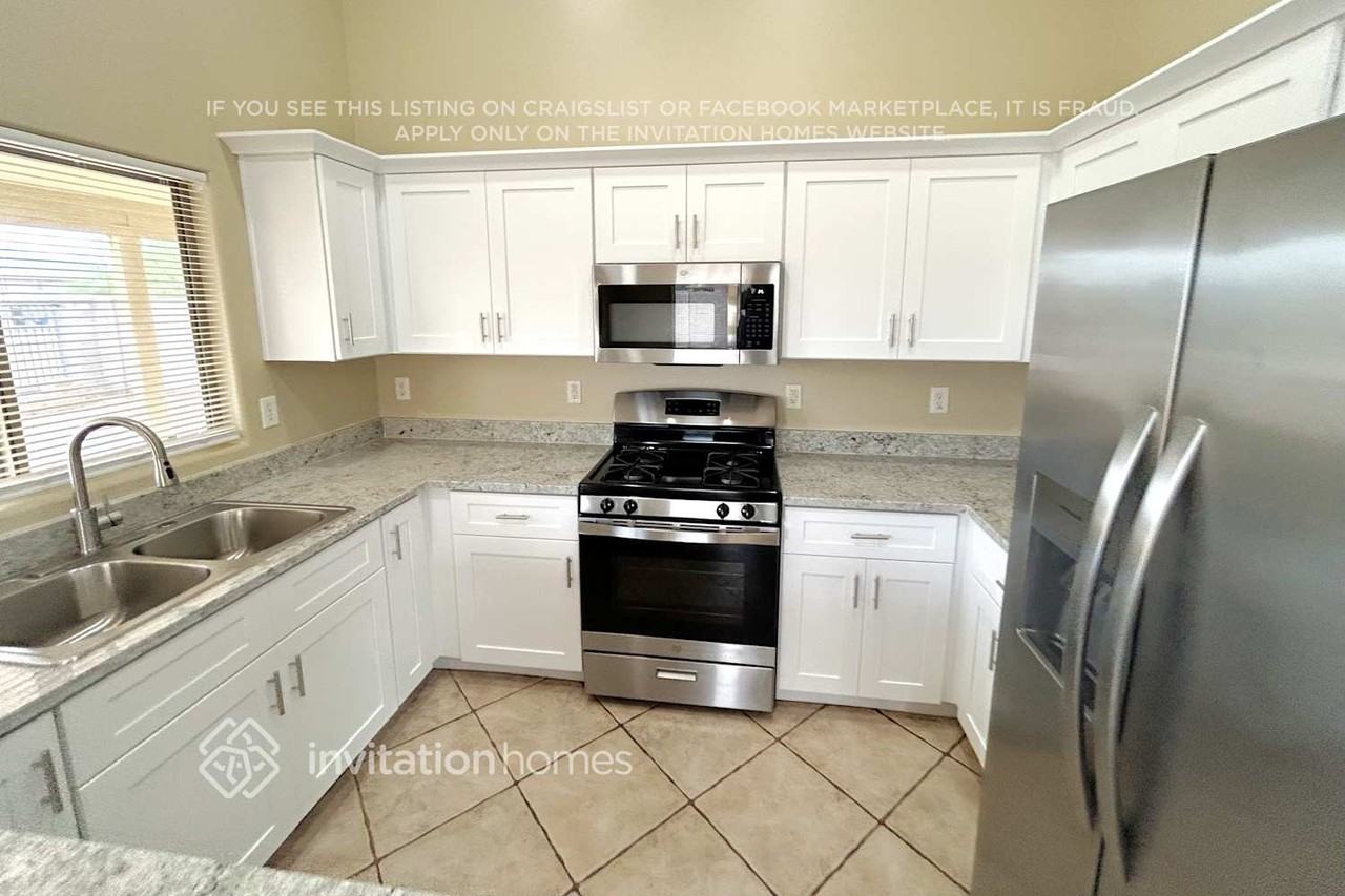 5433 W Grove St - Photo 6 of 19