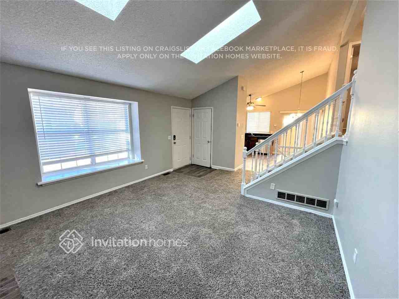 4534 S Quintero St - Photo 5 of 20