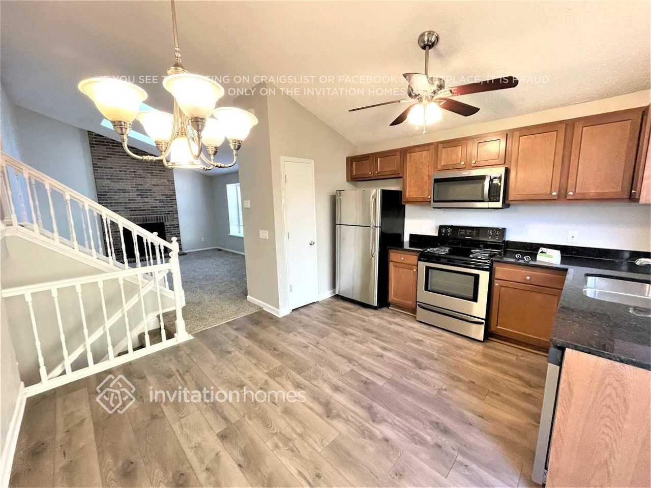 4534 S Quintero St - Photo 7 of 20