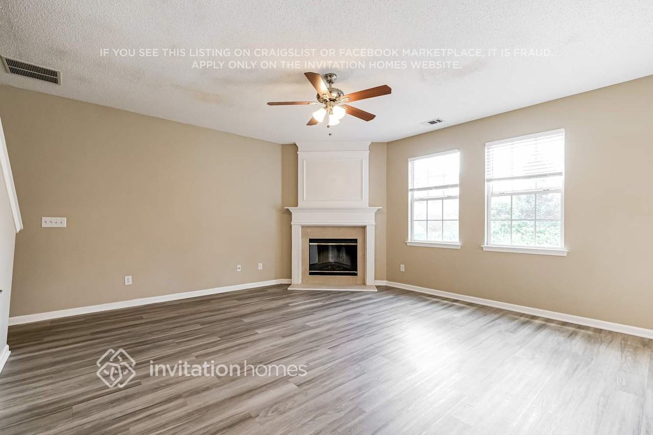407 Windstone Trl - Photo 5 of 18