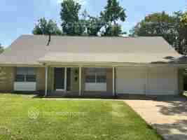 featured image of 1310 Lexington Dr