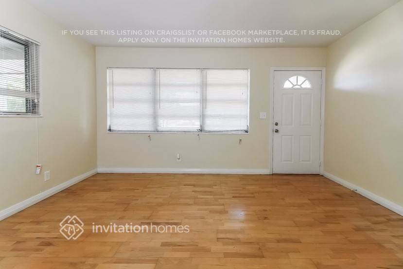 6565 Westview Dr - Photo 2 of 22