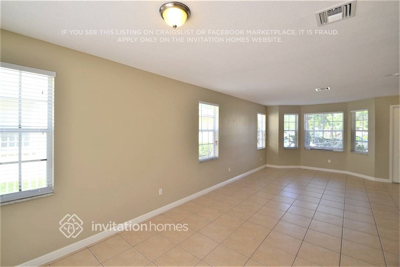 2515 Glendale Dr - Photo 2 of 23
