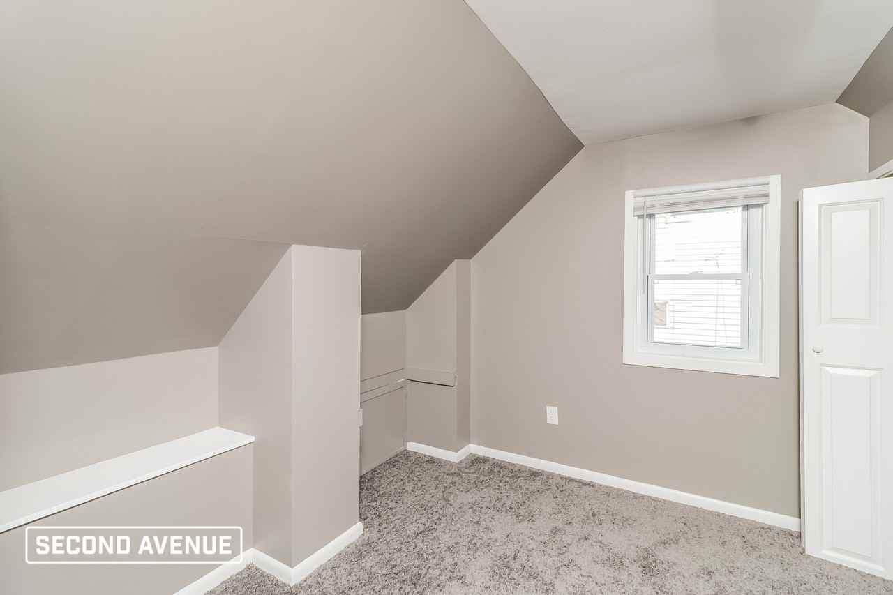 120 Bryant Dr - Photo 7 of 11
