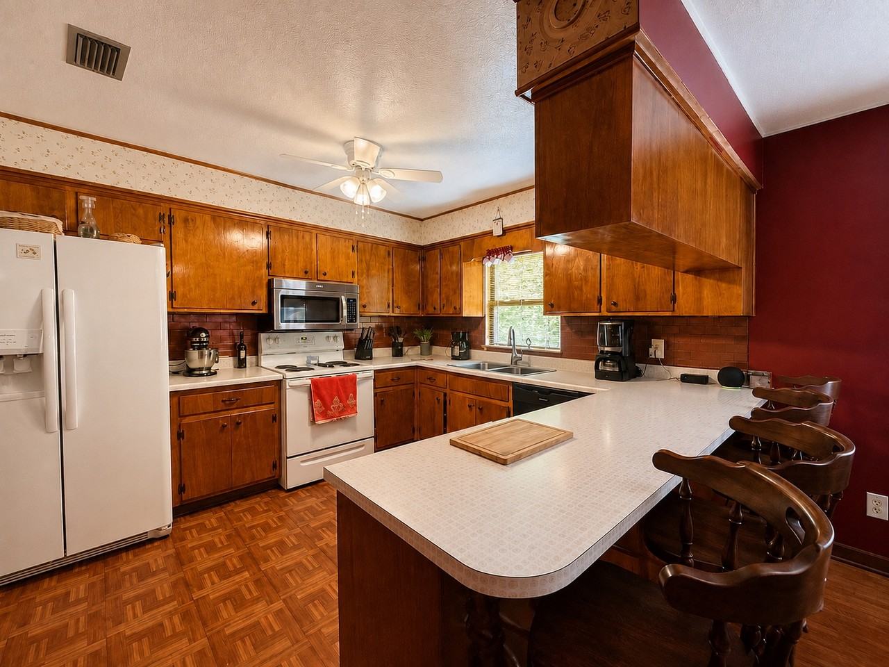 6006 Jaguar Dr W #4 - Photo 6 of 8