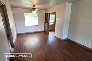 featured image of 1728 Meyers Pl