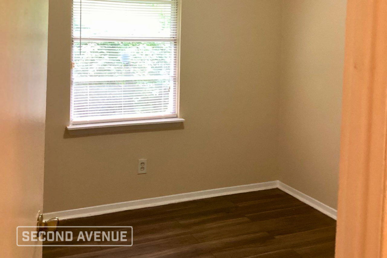 12434 Palmway St - Photo 6 of 10