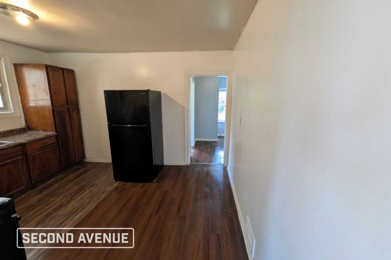 12436 S Princeton Ave - Photo 5 of 17