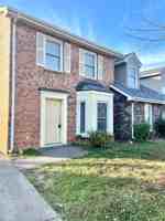 featured image of 1821 Lexington Trce #1