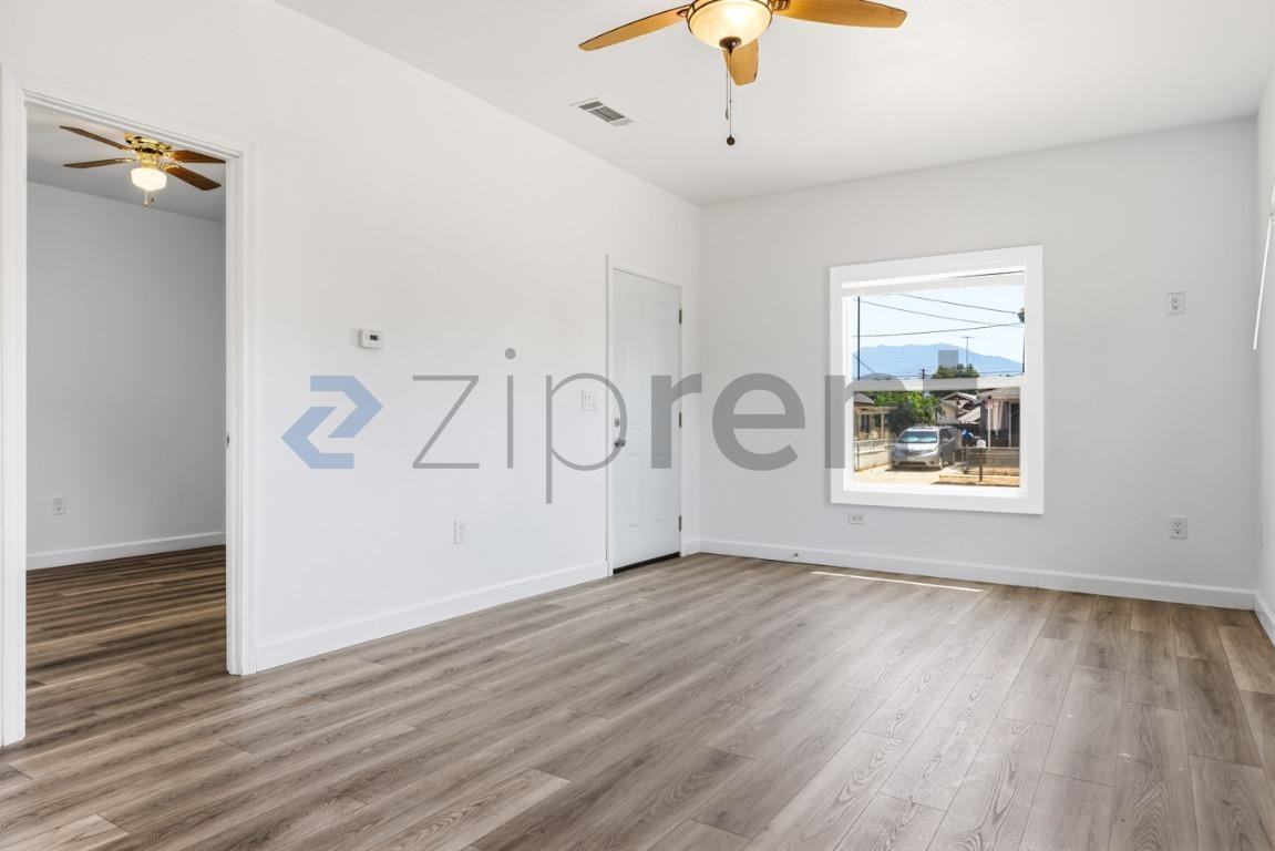 227 S Juanita St - Photo 2 of 17