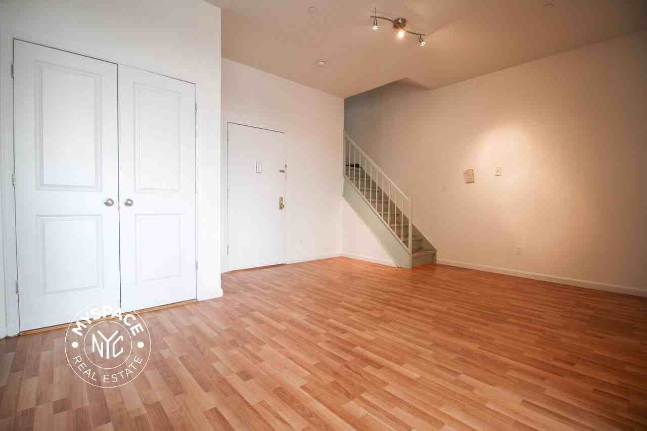 1471 Bushwick Ave #4R - Photo 3 of 15