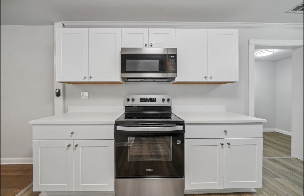 6771 Kull Drive - Photo 3 of 8