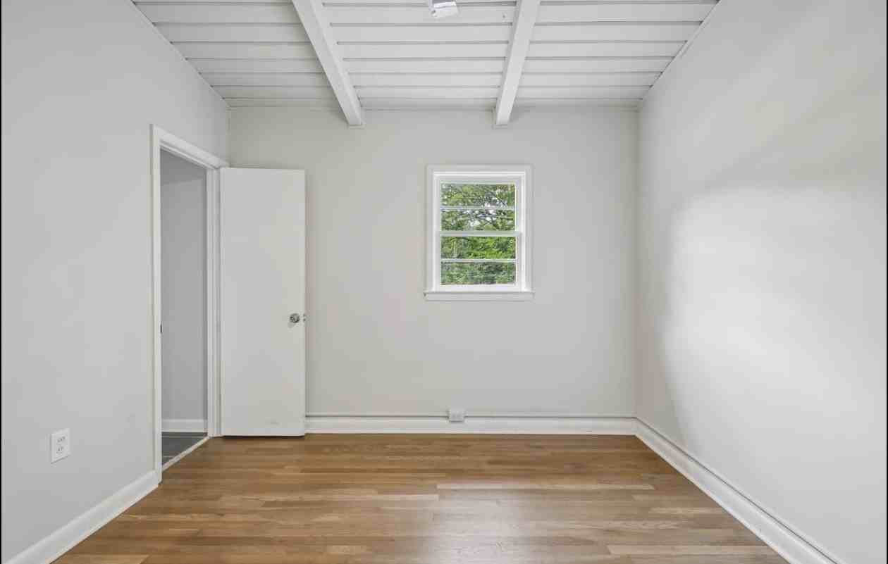 6771 Kull Drive - Photo 5 of 8