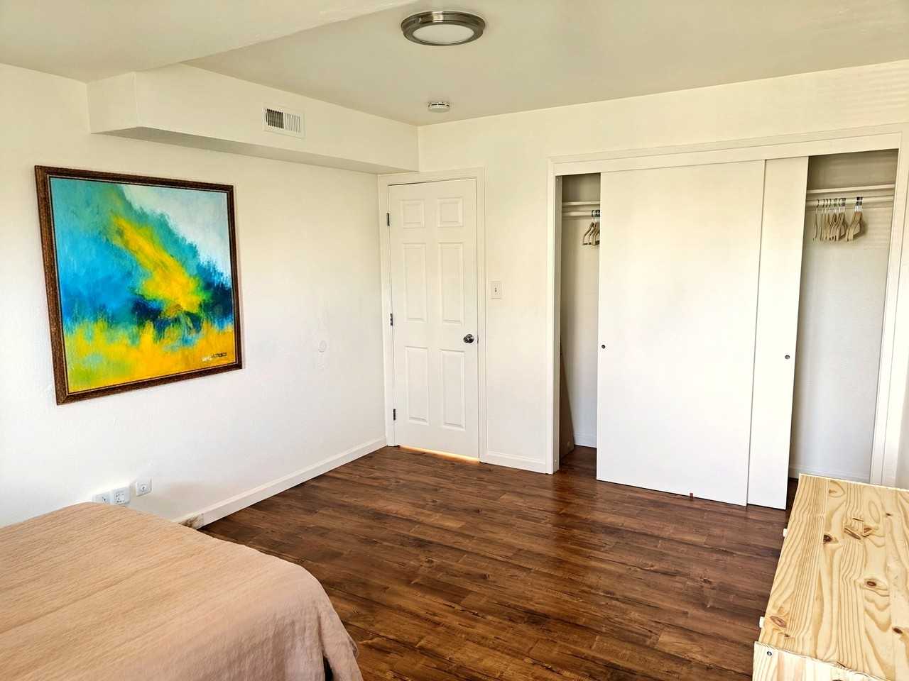 5535 Scoville Street - Photo 3 of 5