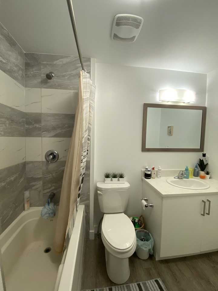 1018 Maitland Ave - Photo 4 of 9