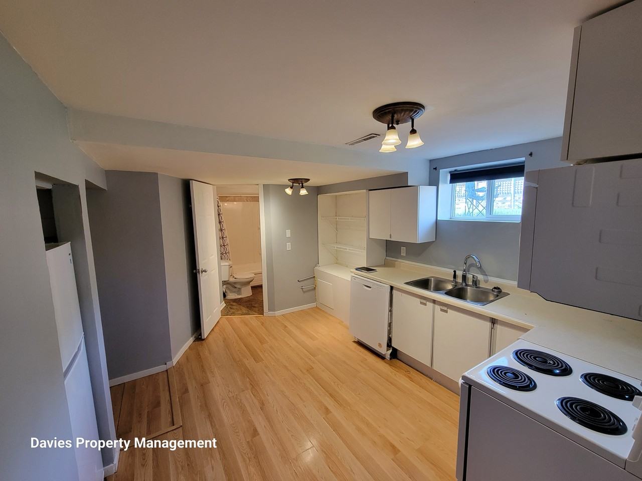 9620 75 Street NW - BSMT - Photo 4 of 24
