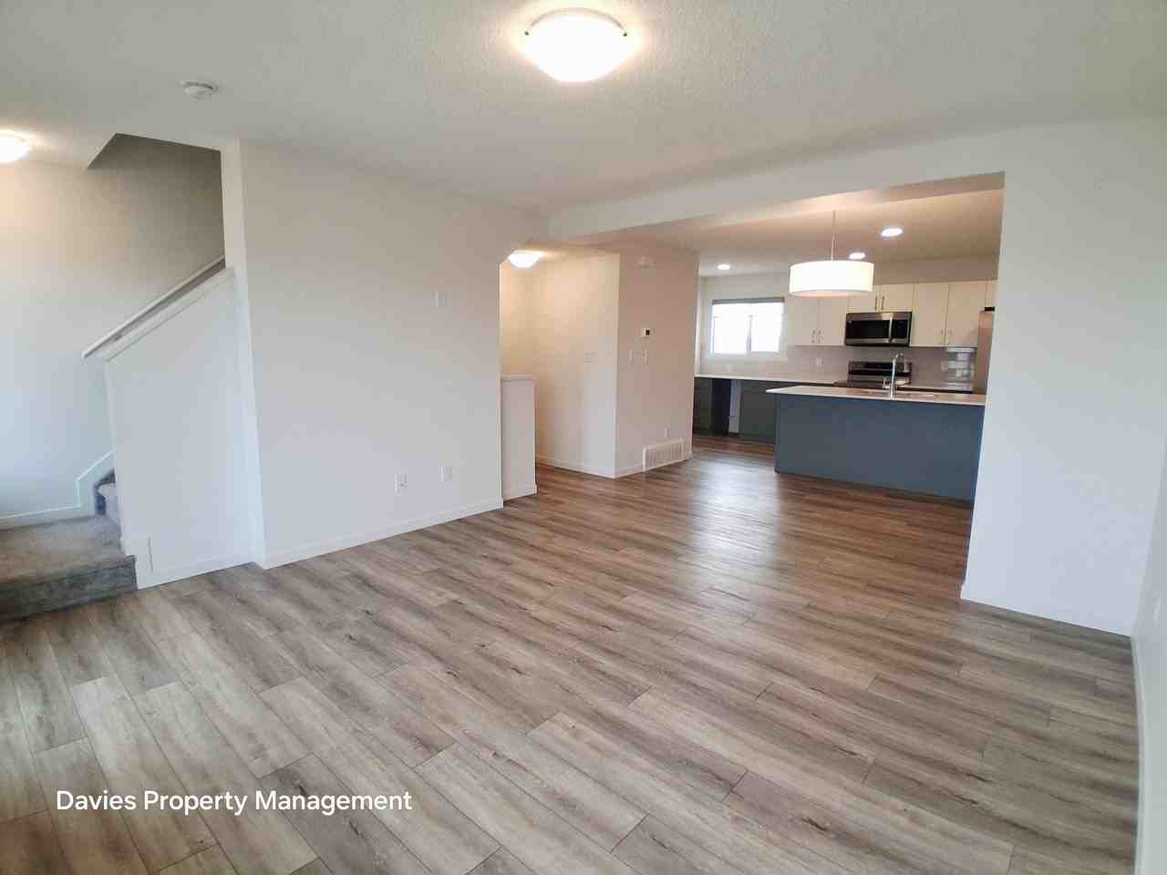 32 Jensen Gate - Photo 4 of 16