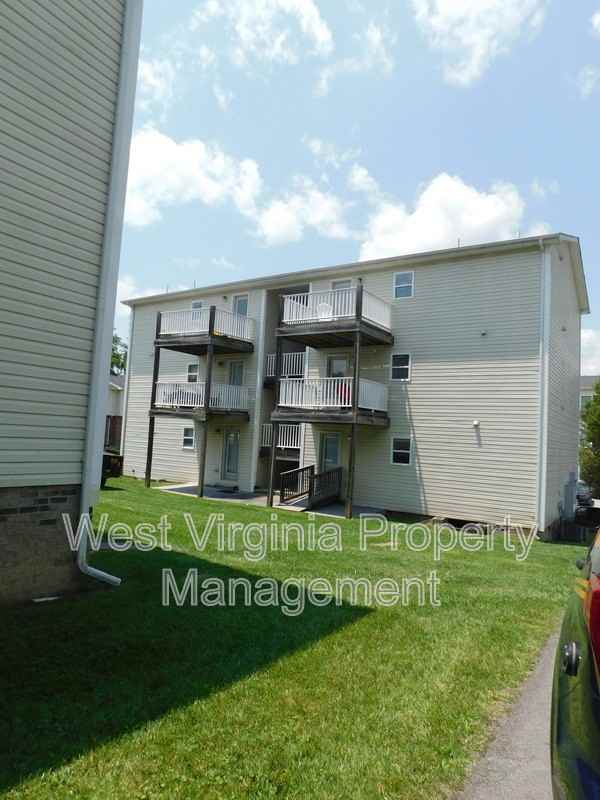 210 Cardinal Way #77 - Photo 5 of 18