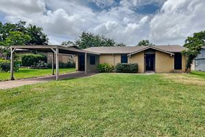 featured image of 1913 Briarwood Dr