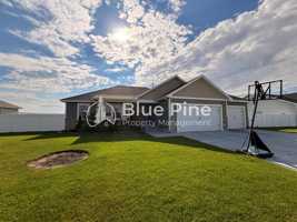 featured image of 1890 Mesa Canyon Dr