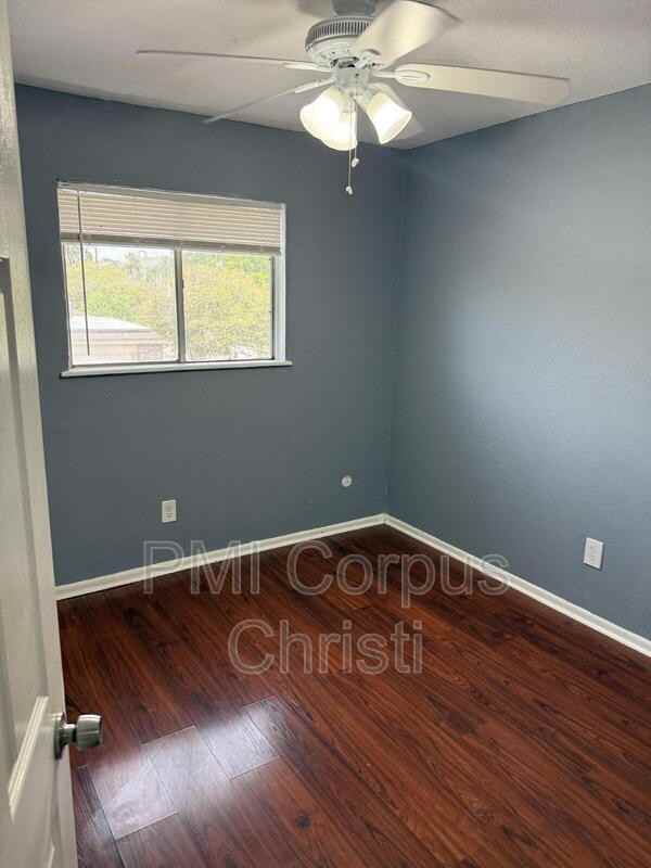 5001 Meandering Ln #A - Photo 7 of 19