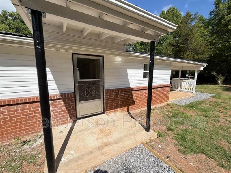 4685 Harmony Hwy - Photo 3 of 23