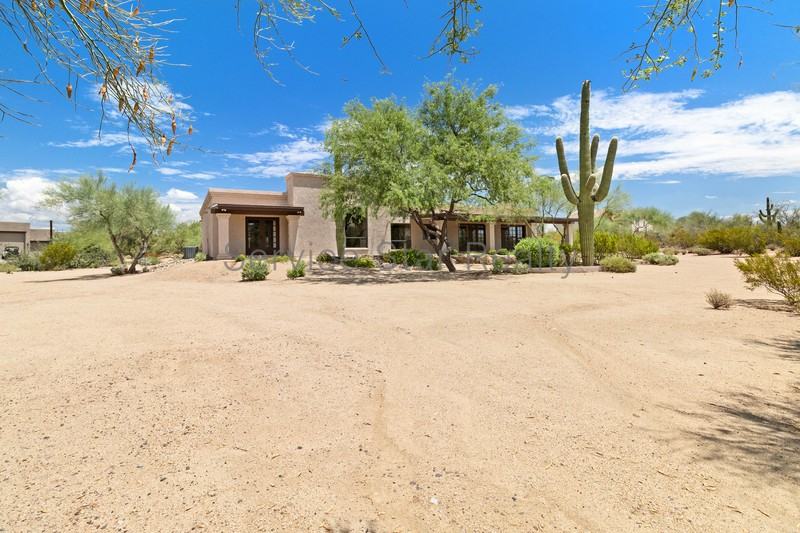 6211 E Saguaro Vista Ct - Photo 2 of 35