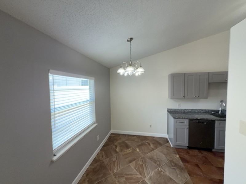 502 San Gabriel Ct - Photo 4 of 18