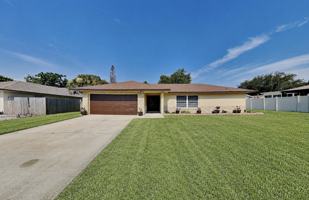 featured image of 1016 Manchester Cir