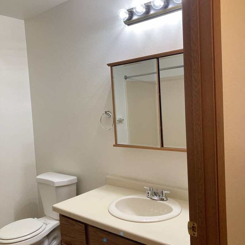 120 Memorial Dr - Photo 5 of 5
