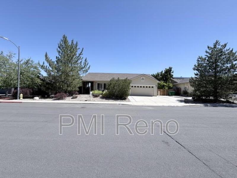 4796 Pradera St - Photo 3 of 27